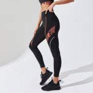 Noli Yoga - Bond Legging - High Alert